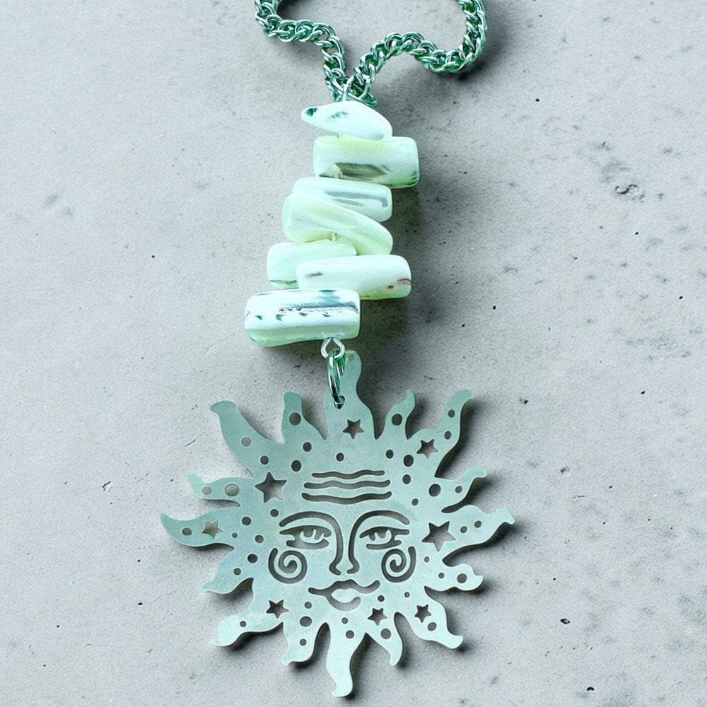 🆕 Sun and Large White Gemstones Pendant Necklace-Stainless Steel